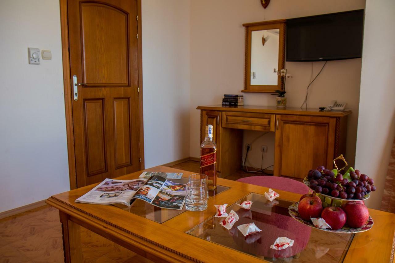 Hotel Sunny Sozopol Exterior foto